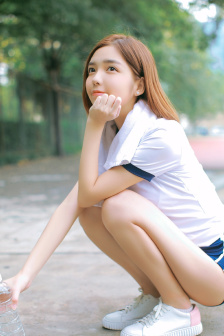 漂亮的妈妈中字中字头怎么打